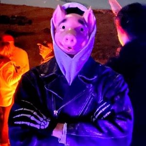 Meet your Posher, Alexander